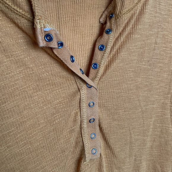 Maurice’s Button Up Henley - Picture 3 of 5